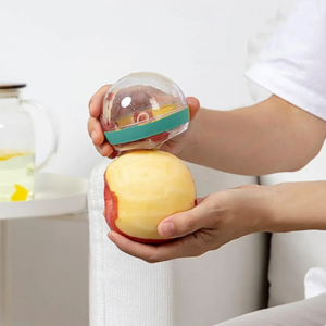 🥕 Manual fruit and vegetable slicer with container.